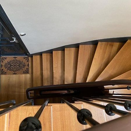 Appartement Coquet Sur Les Hauteurs De Montmartre París Exterior foto