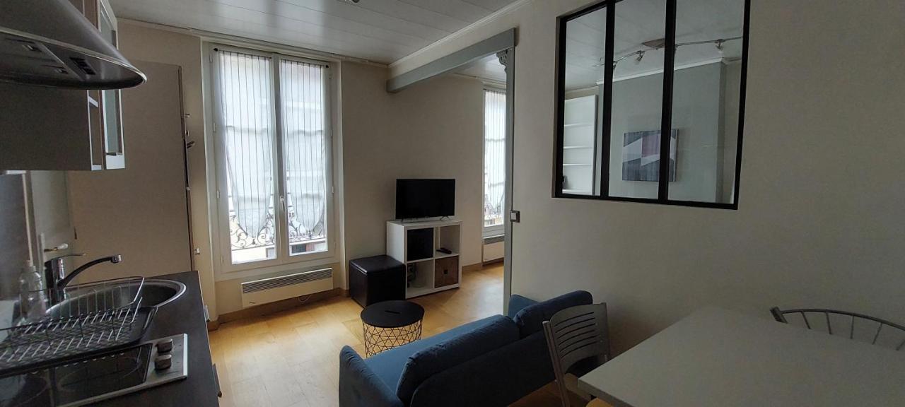 Appartement Coquet Sur Les Hauteurs De Montmartre París Exterior foto
